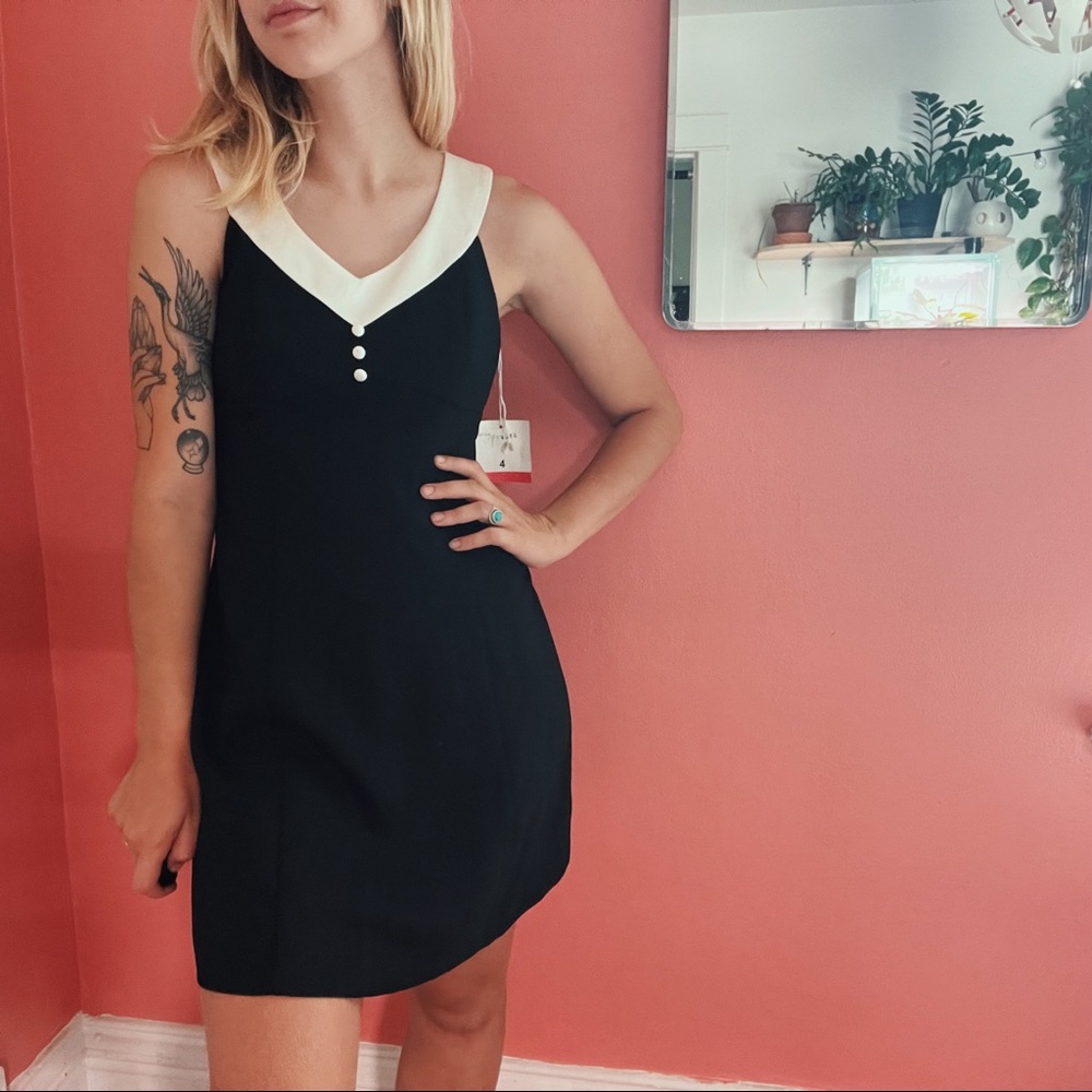 Deadstock NWT Vintage Black and White Collar Mini Dress